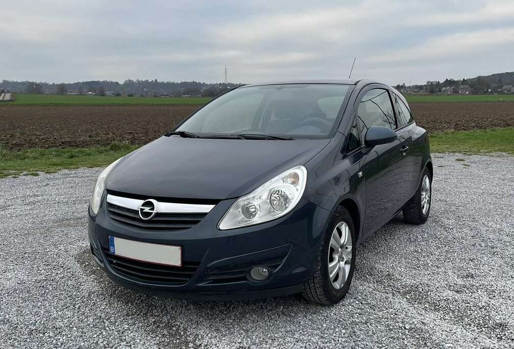 Opel 1.2i Essentia
