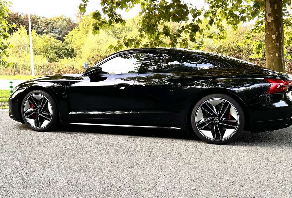 Audi 93.4 kWh 60 Quattro