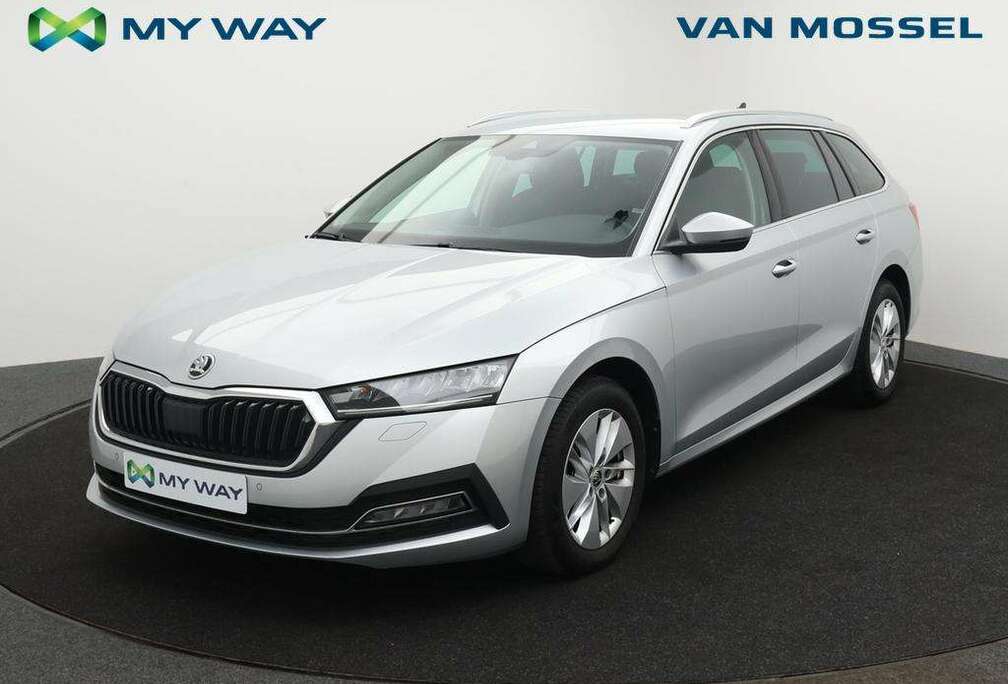 Skoda Octavia Combi Clever 2.0TDI 115PK *AUTOMAAT*CAMERA*NAVI*PDC*BLTH*CRUISE*ZETELVERWARMING*DIGITAL DASHBOARD*...