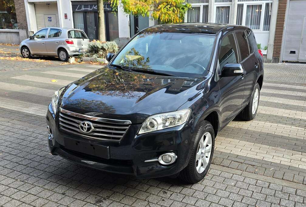 Toyota 2.0i VVT-i 4x2 LX