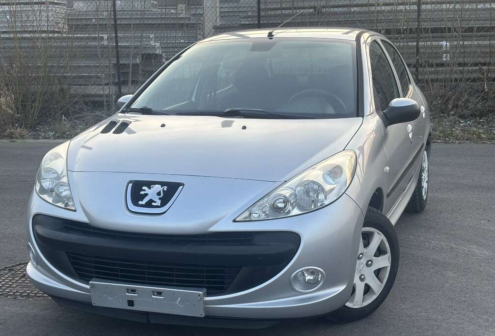 Peugeot 206+ 1.1i Trendy