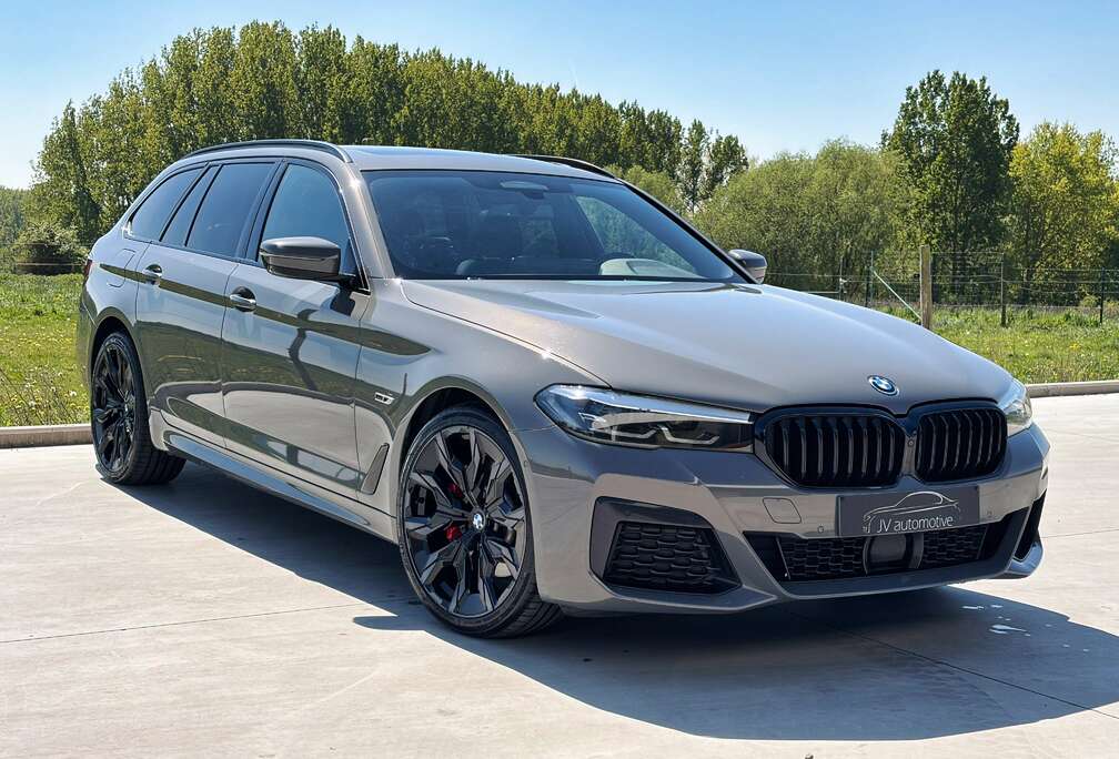 BMW Touring 530eAS * M-sport * PANO * H&K * 20 INCH *