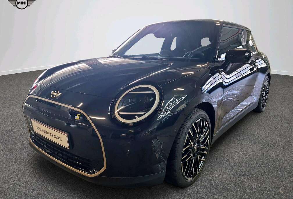 MINI Favoured Trim