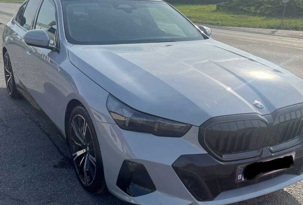 BMW 520iA