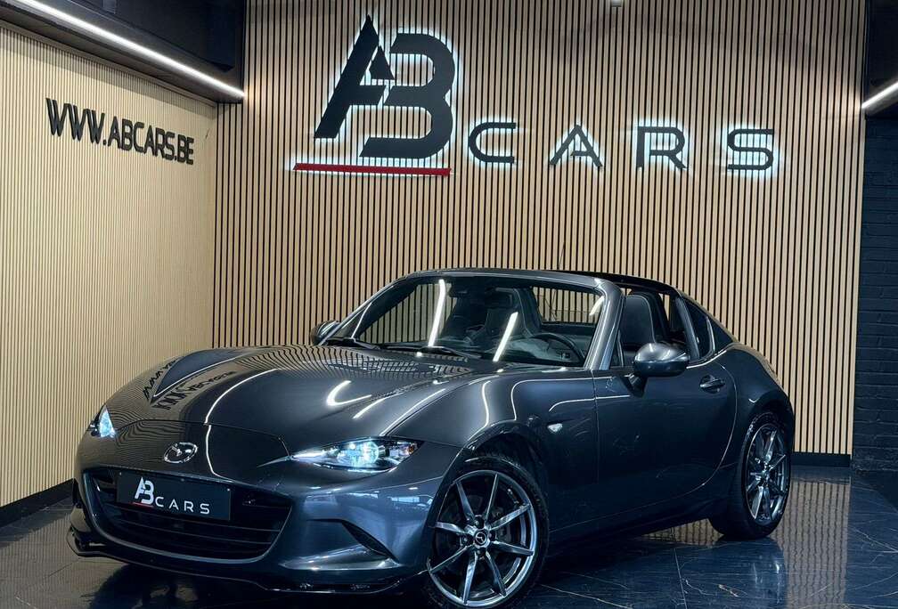 Mazda 2.0i SKYACTIVE - G * RECARO * SPORT / TOIT DURE * GAR 12 MOIS *  NEUVE *