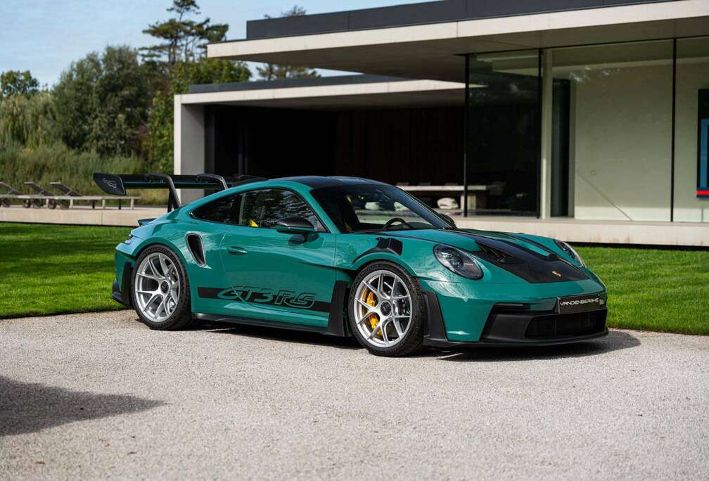 Porsche GT3 RS / WEISSACH / PTS / LIFT / PCCB / CARBON CAGE / MATRIX