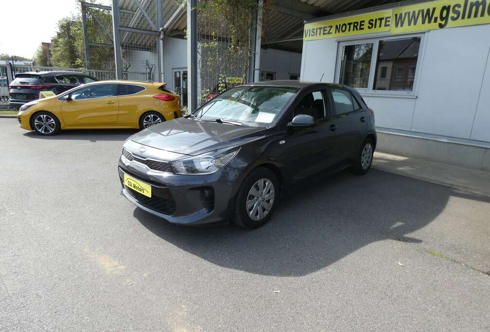 Kia 1.2i 85cv 07/17 Noir Métal 5 portes Airco/Radio