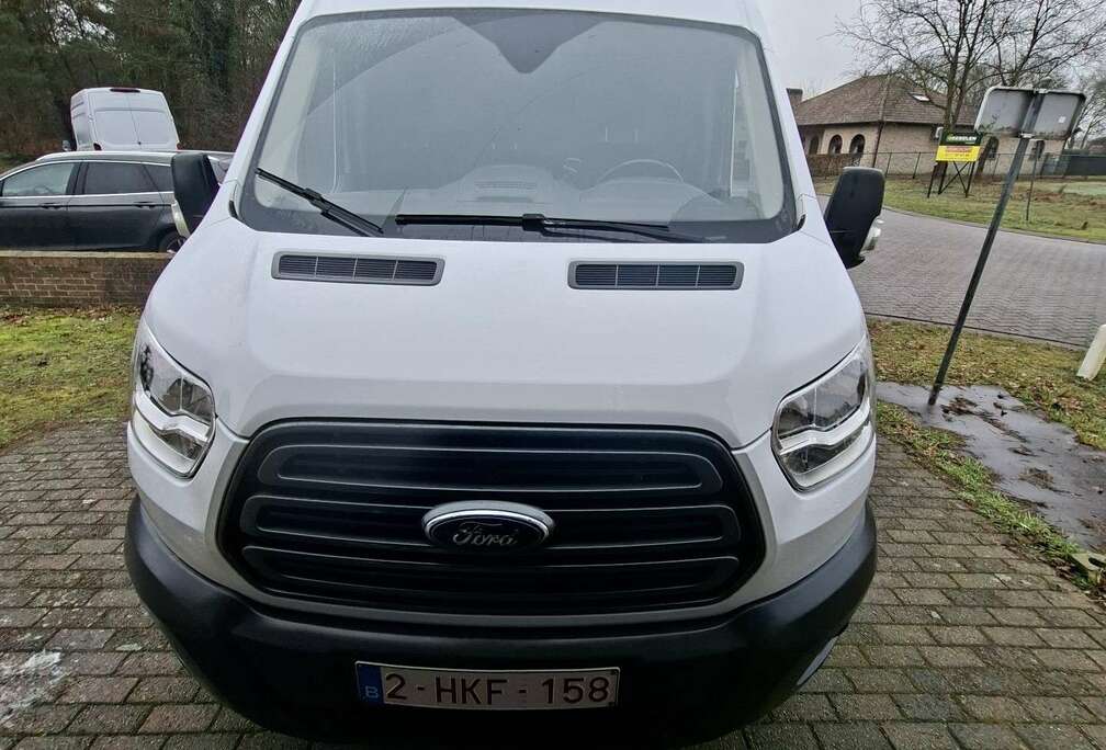 Ford 2.0 TDCi L3H2 AWD Trend