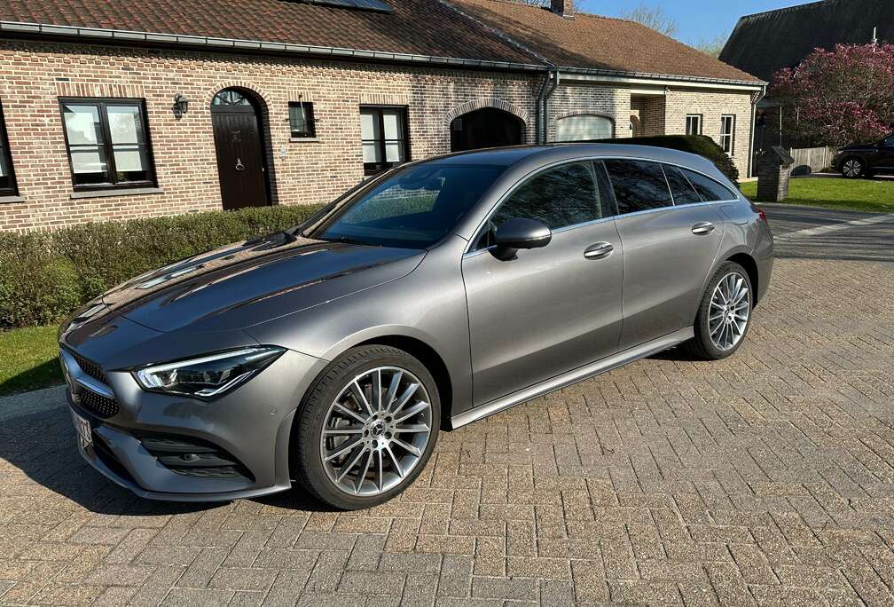 Mercedes-Benz CLA 250 e Shooting Brake AMG Line