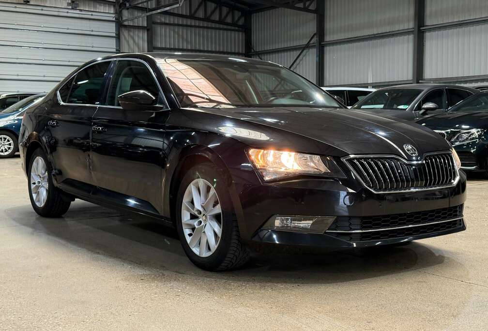Skoda Superb 1.4 TSI ACT Ambition DSG