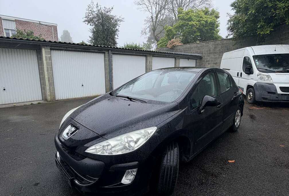 Peugeot 1.4i Confort