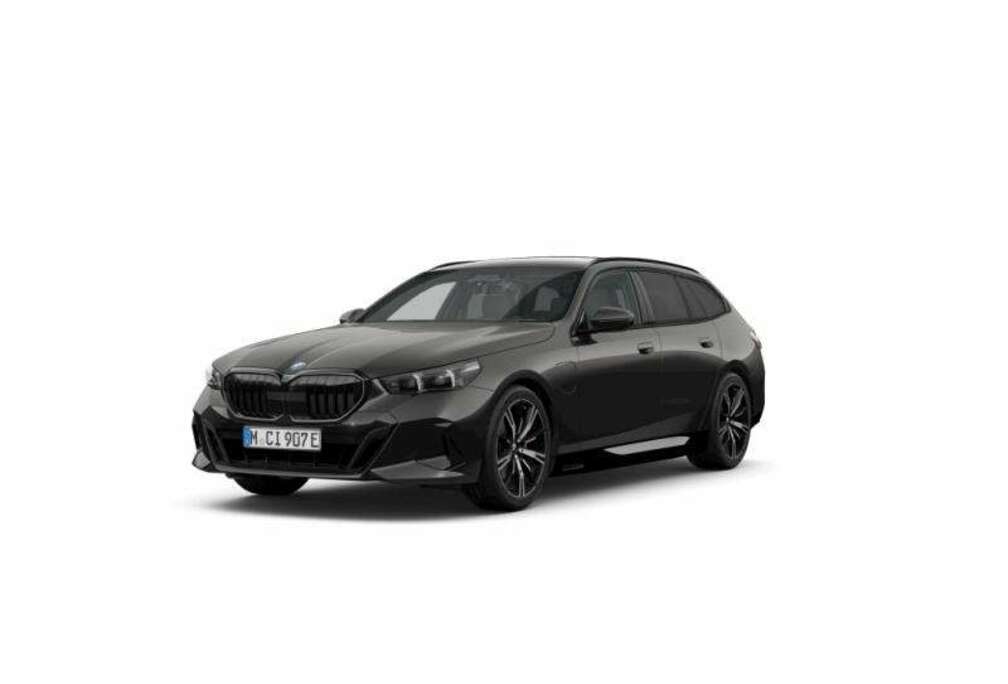 BMW 530e Touring M Sport Pro | PANO | TOWB | HARMAN KA