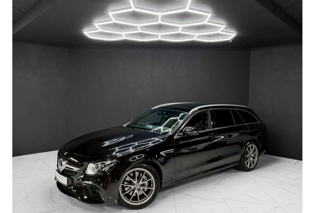 Mercedes-Benz BURMESTER / MASSAGE / 360 / PANO / HEAD-UP