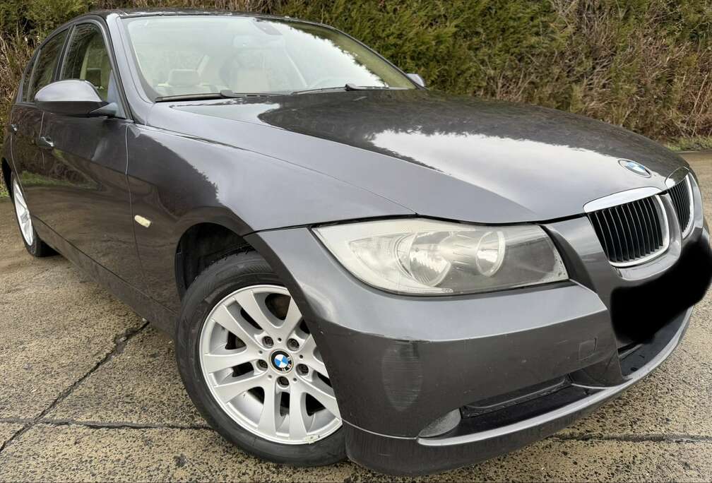 BMW Série 3 / 2.0L / 143 Chevaux / Prêt à immatriculer
