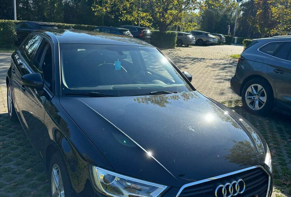 Audi 30 TDI Sportback design