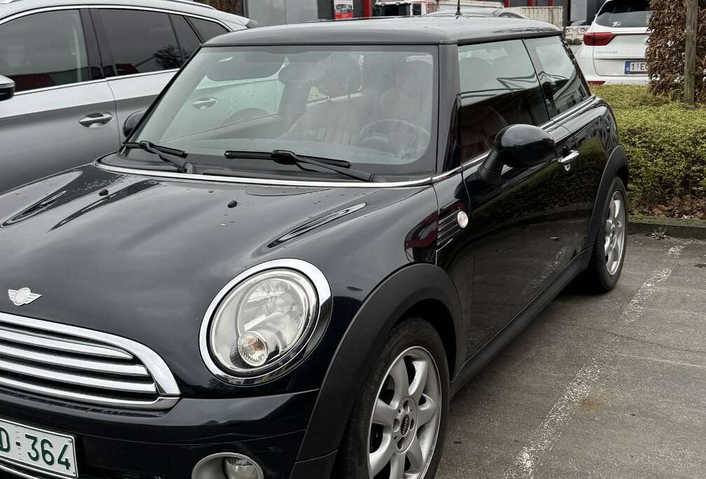 MINI Mini Cooper Seven
