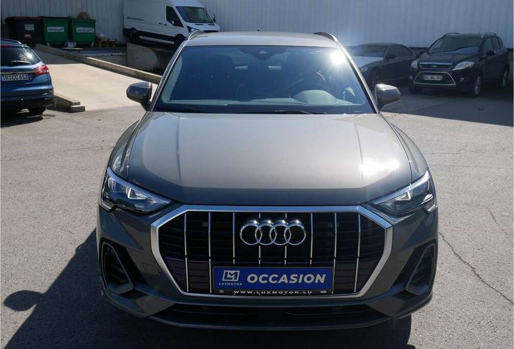 Audi 45 TFSI e S-Line S-TRONIC