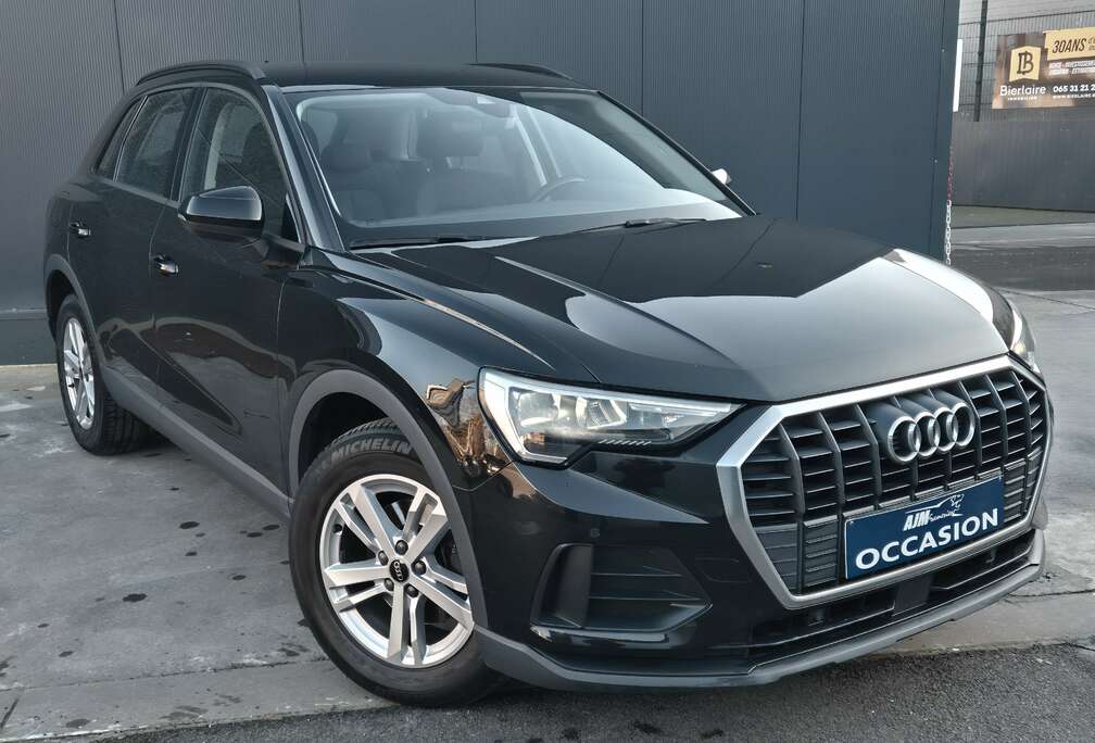Audi Q3 35 TDi Business Edition S tronic  1ère main