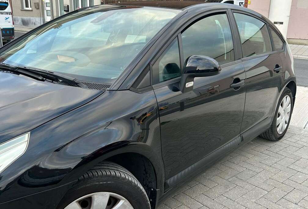 Citroen C4 1.6i Exclusive