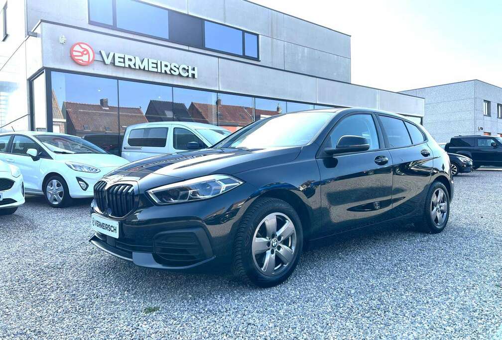 BMW 116iA *AUTOMAAT*APPLE CARPLAY*ZETELVERWARMING*BTW*