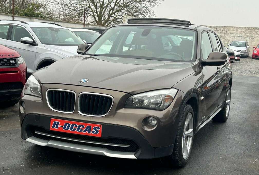 BMW 2.0iA sDrive BOITE AUTO TOIT PANORAMIQUE