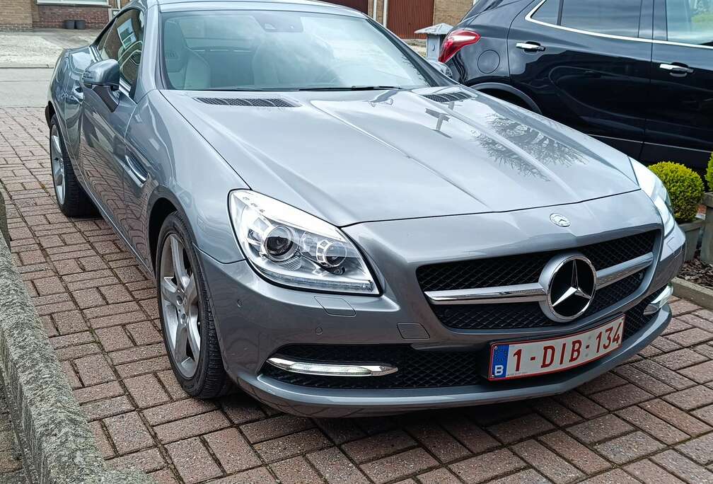 Mercedes-Benz SLK 200