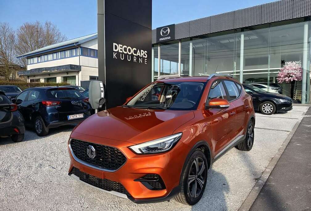 MG AUTOMAAT / Carplay / Cruise Control / Bluetooth