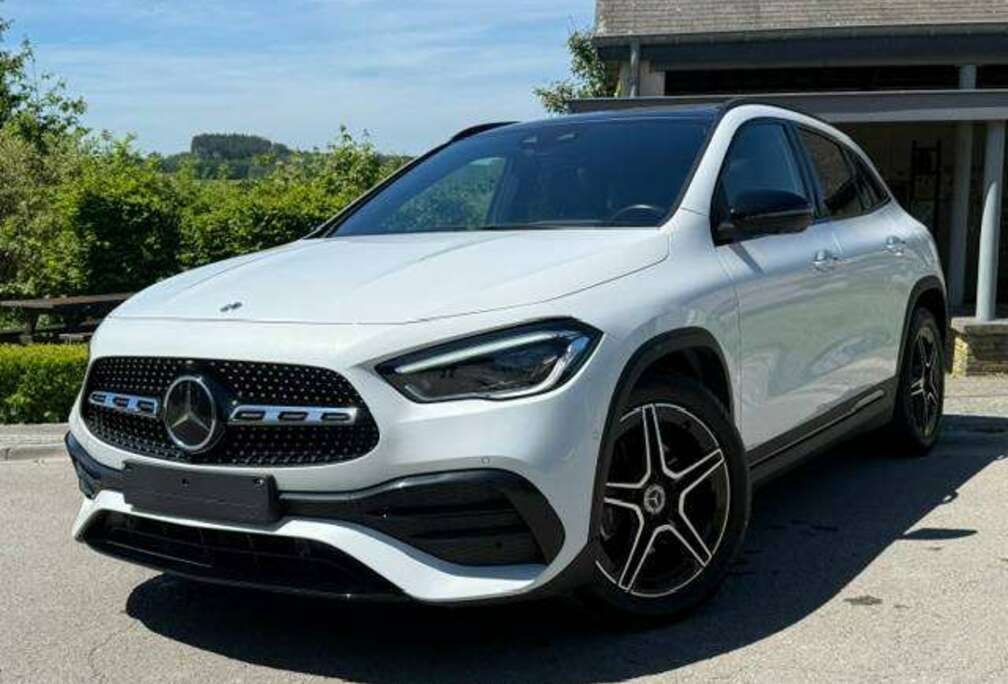 Mercedes-Benz GLA 180 AMG Line
