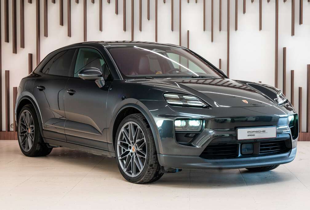 Porsche Macan 4