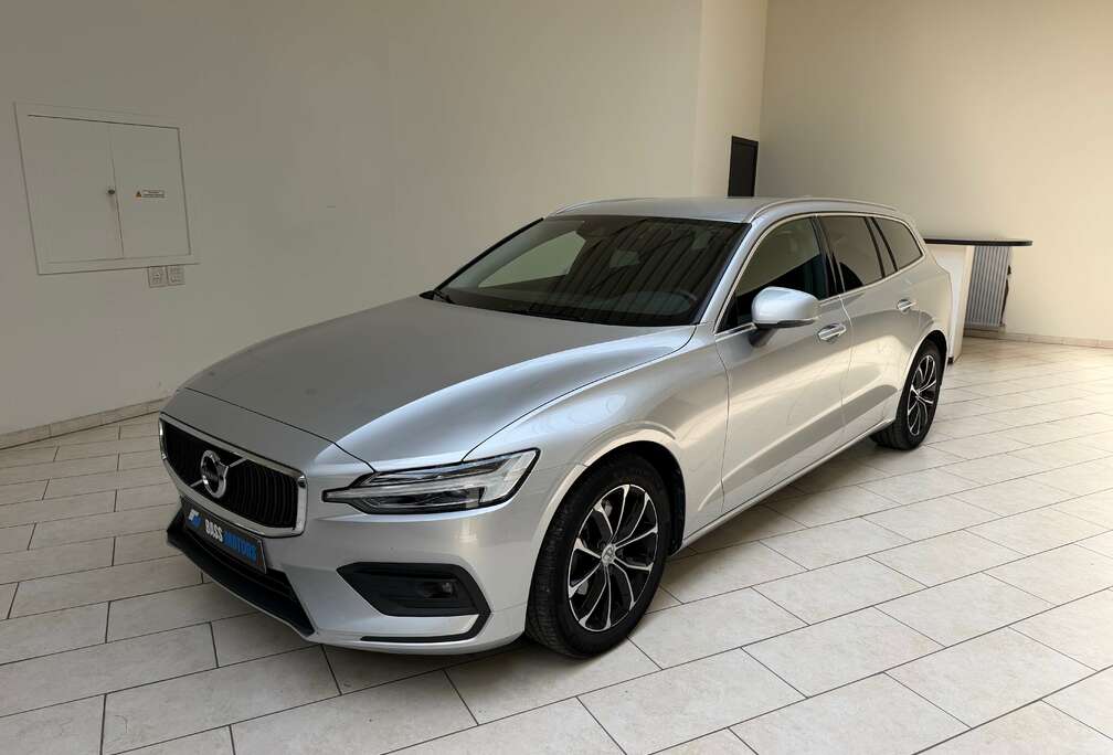Volvo V60 2.0 D3 Momentum Core // BTW wagen