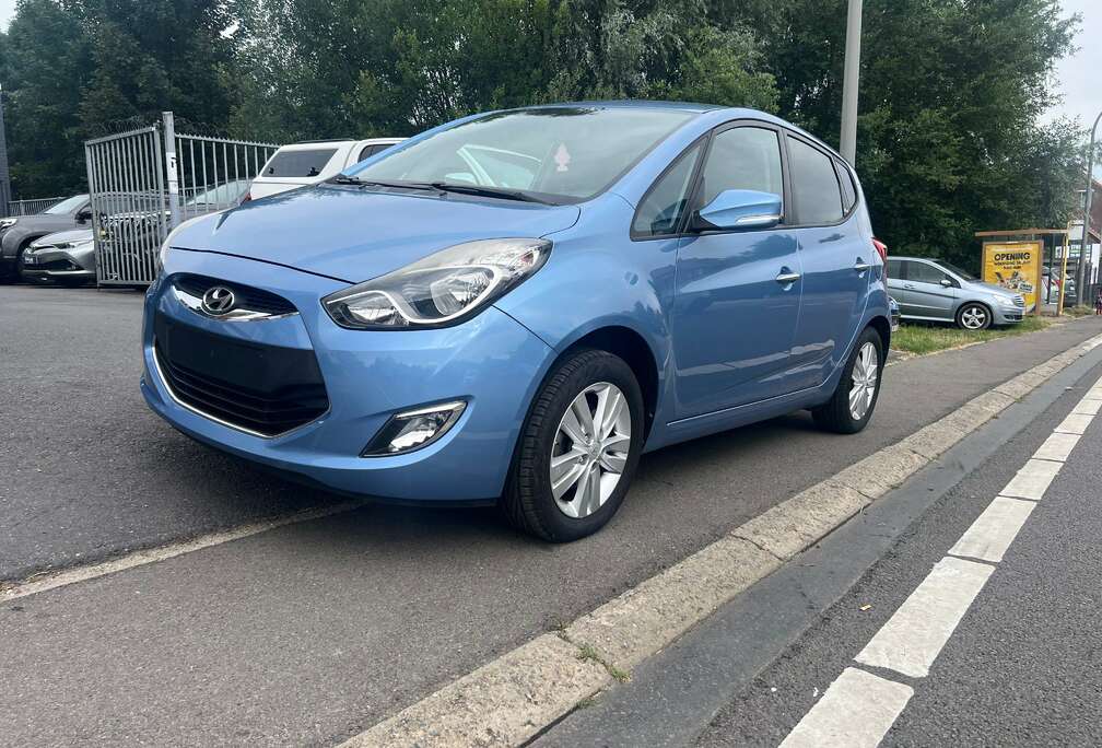 Hyundai 1.4i Move clime comme neuve garantie 12 mois crédit 100%