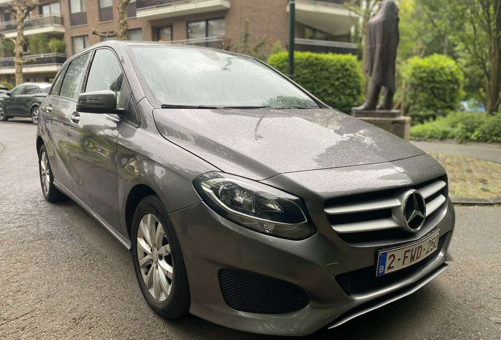 Mercedes-Benz (CDI) d 7G-DCT Style