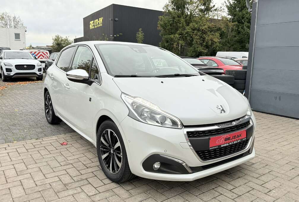 Peugeot 208 110pk 1.2i 2018