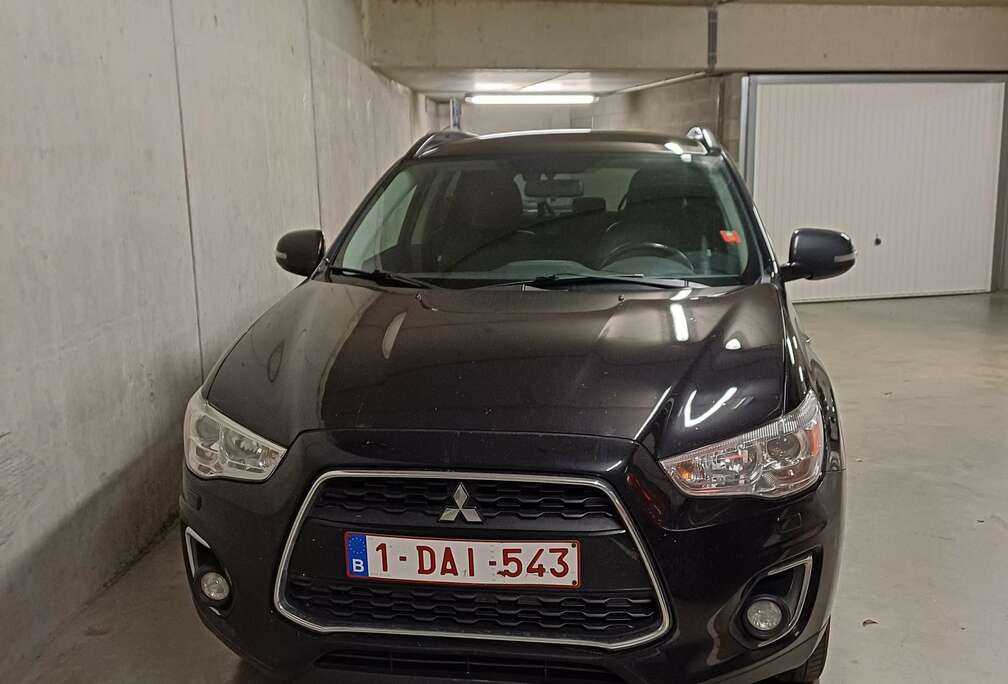 Mitsubishi ASX 1.6i 2WD Instyle