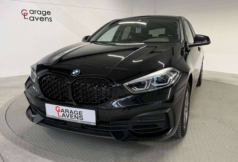 BMW 116 IA AdBlue LED CARPLAY DONKERE RUITEN