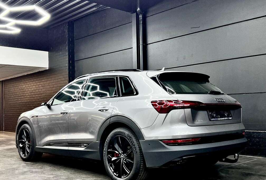 Audi 71 kWh 50 Sportrback Quattro S line