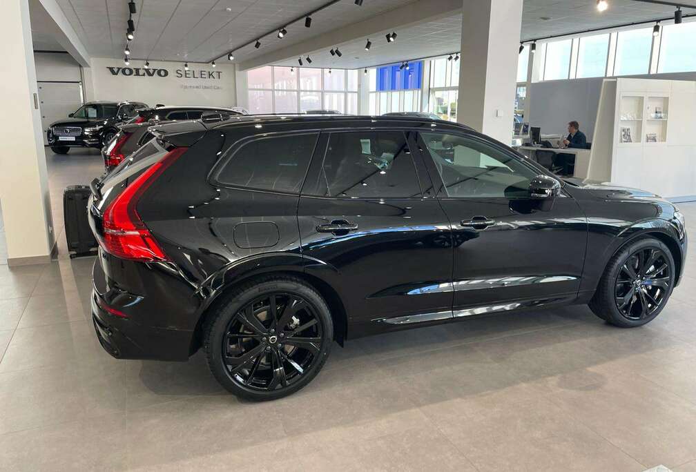 Volvo XC60 2.0 T6 PHEV AWD Ultra Black Edition (257kW)