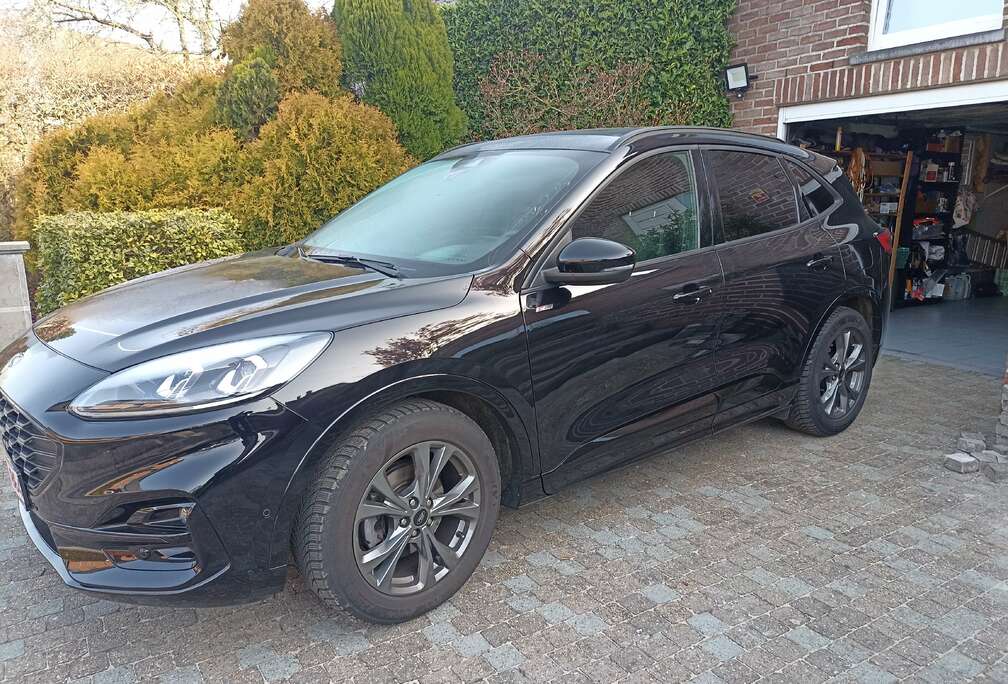 Ford Kuga 1.5 EcoBoost FWD ST-Line X