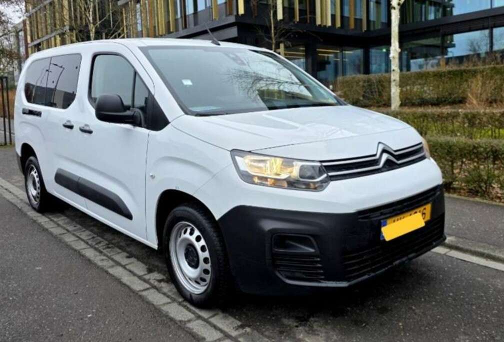 Citroen Taille M BlueHDi 130 S&S BVM6 Feel Pack