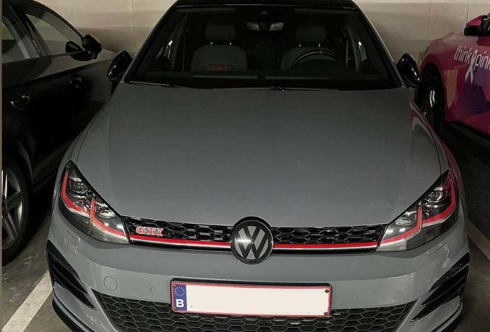 Volkswagen 2.0 TSI TCR/ Akra / DCC /V-Max/ Dynaudio/ Pano