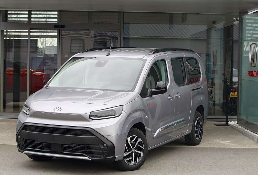 Toyota Proace City Verso LWB 1.5 D-4D Family Family