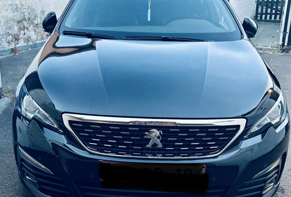Peugeot SW 1.2 PureTech GT Line (EU6.2)