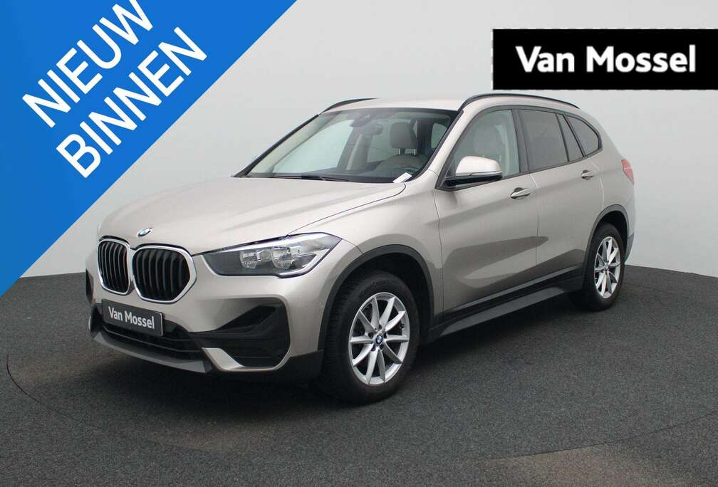 BMW sDrive16dA (85 kW) NAVI  CAMERA  Sfeerverlichtin