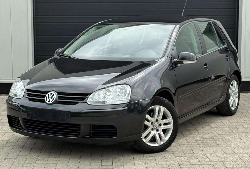 Volkswagen Volkswagen Golf 5 Edition TOUR 1.4 Essence CarPlay