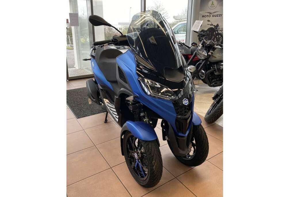Piaggio Model S