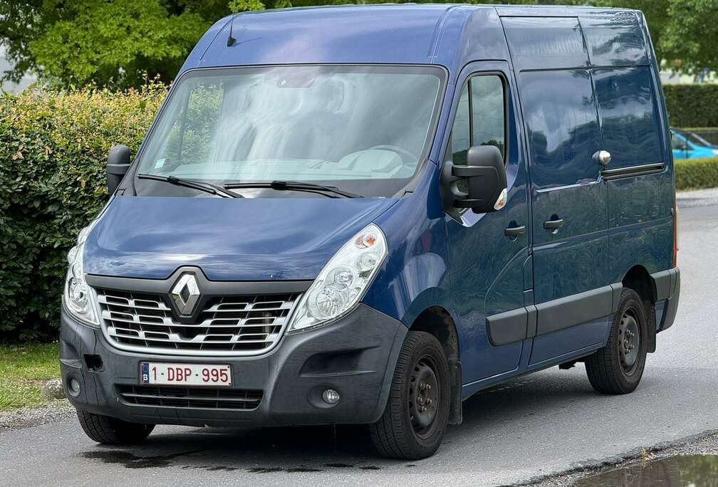 Renault 2.3 dCi L1H2 Grand Confort