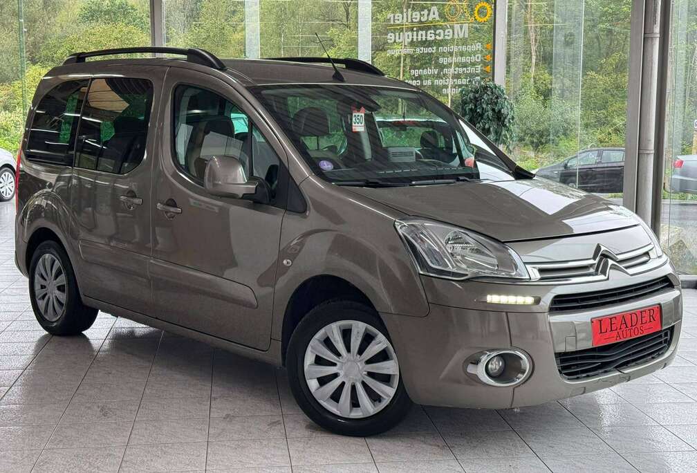 Citroen 1.6 ESSENCE 120CV - GPS - AIRCO - CAPTEUR - CRUISE