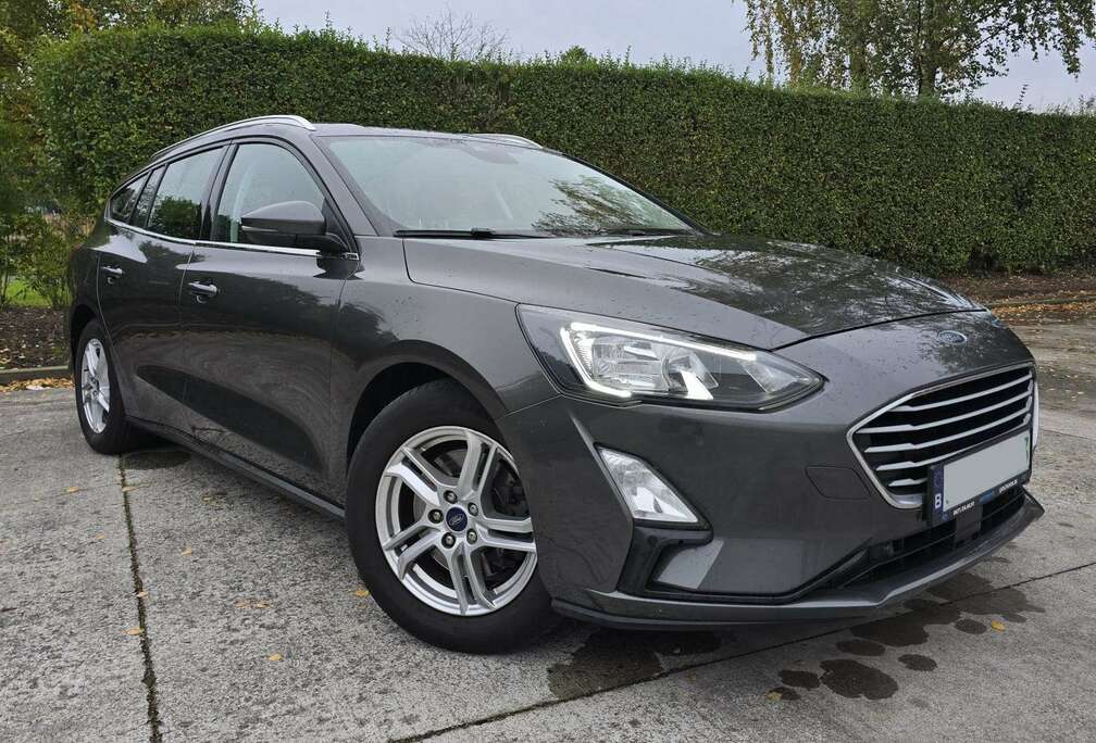 Ford Focus 1.0 EcoBoost / Prêt à immatriculer