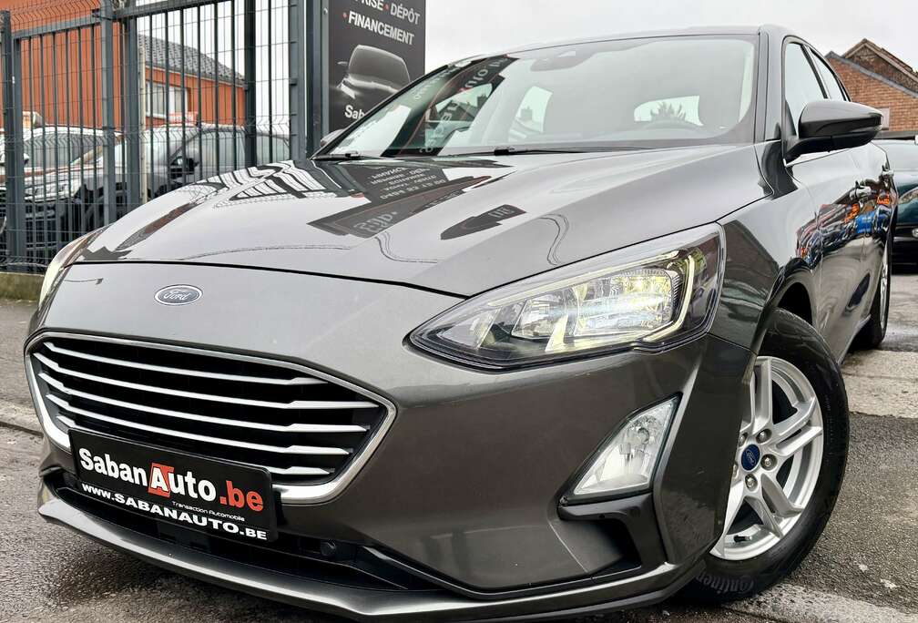 Ford Focus 1.0 TURBO  NAVI  FULL LED  1e MAIN  GARA
