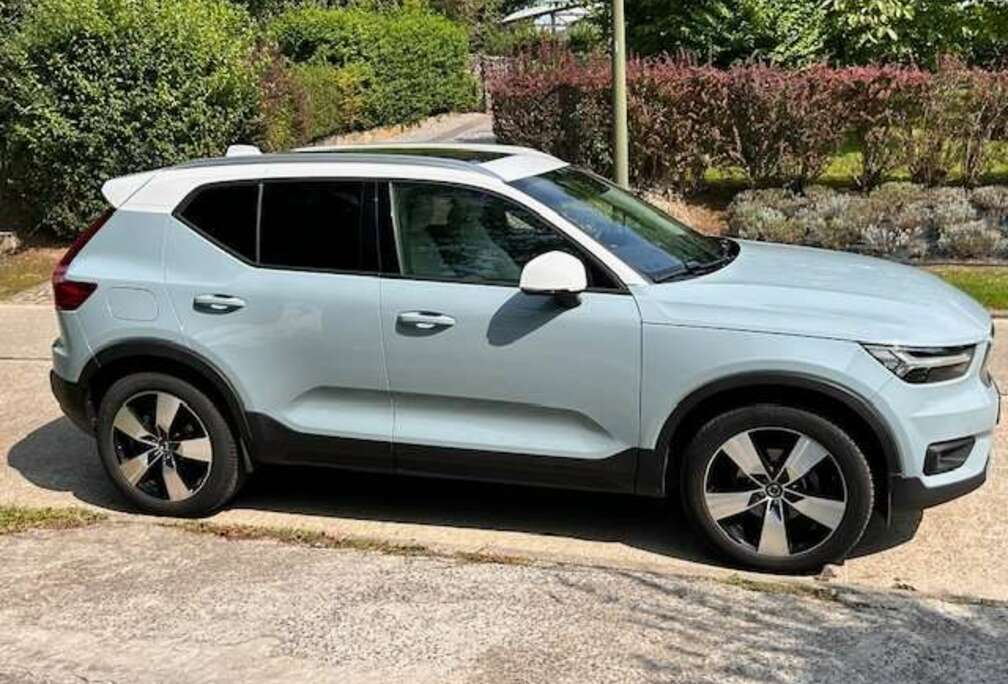 Volvo XC40 2.0 D3 AWD Momentum Pro